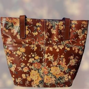 Patricia Nash tote